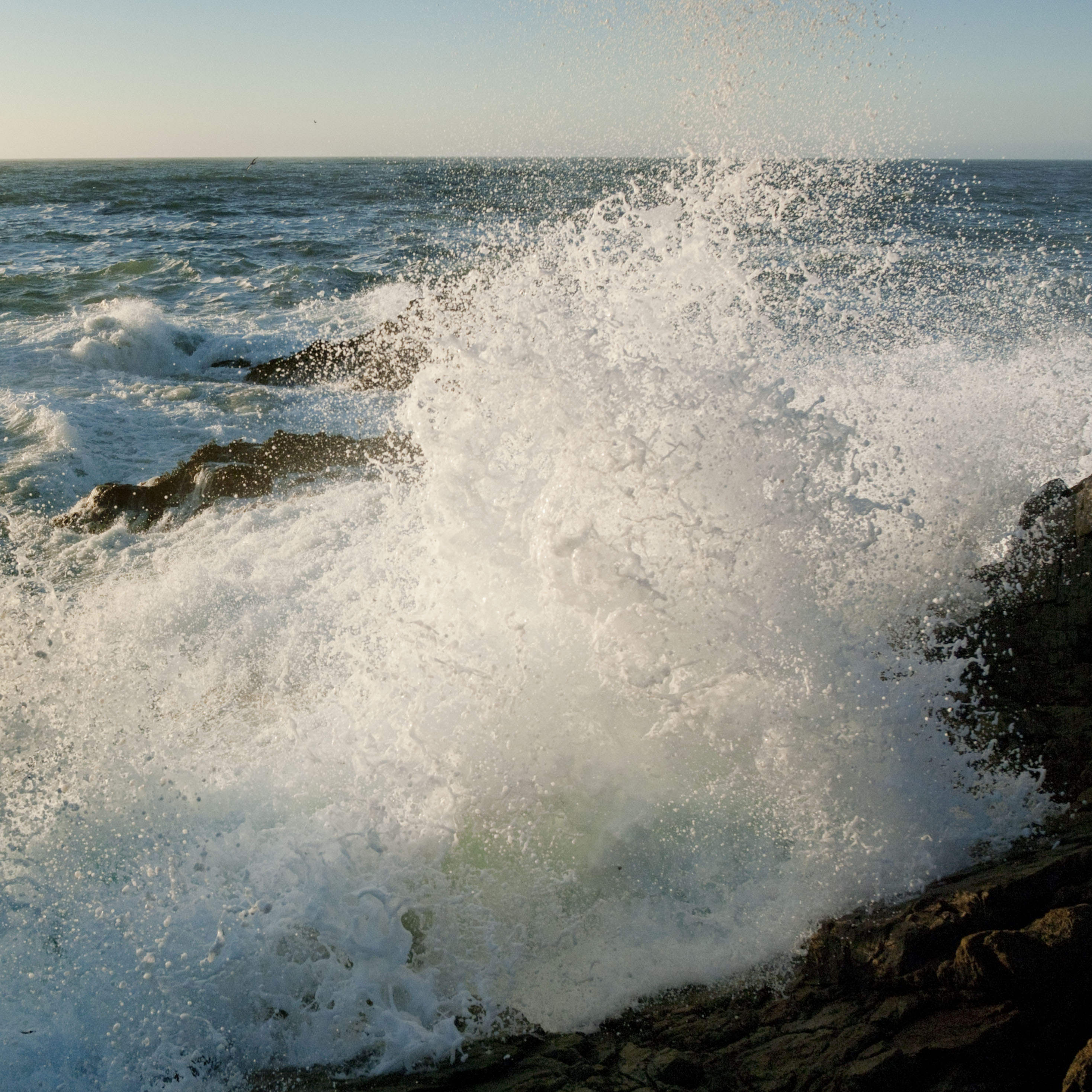 Wave splashing at McClures Beach, California. Photographer: Samuli Siltanen 2010.